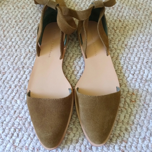 NWOB Loeffler Randall Dina Flats - Picture 2 of 8